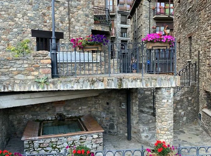 Passamane 19 - Canillo - Casco Antiguo Hut 7867
